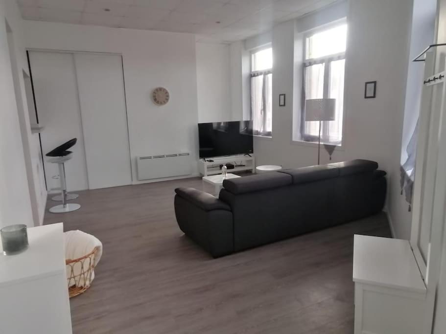 Studio Tout Confort Dans Le Centre-Ville Dunkirk Bagian luar foto